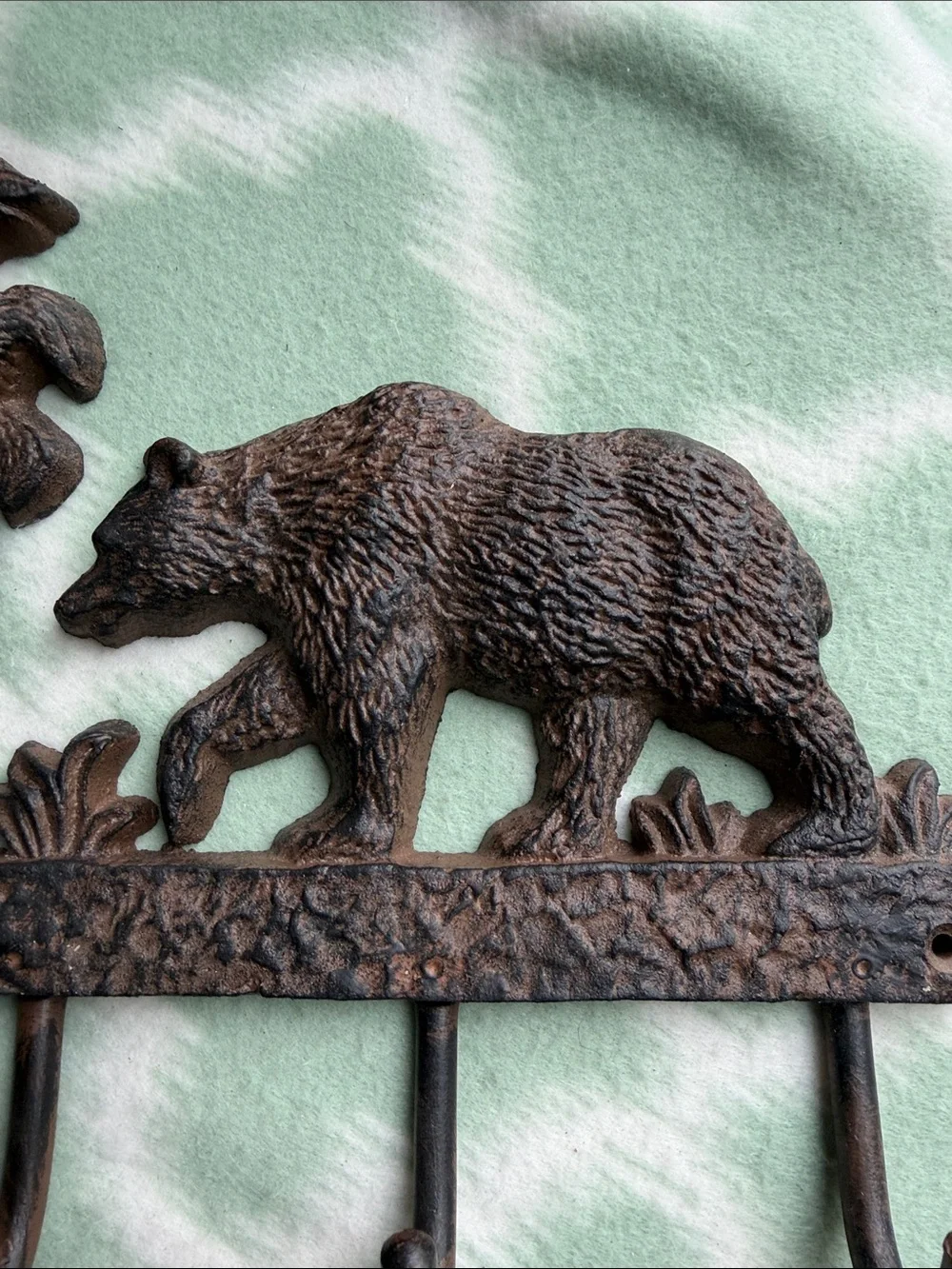 Rustic Bear Solid Cast Iron Wall Hook Rack - Brown